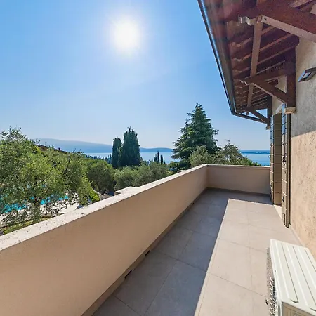 Mariavittoria Villa Gardone Riviera