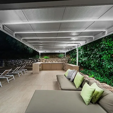 Mariavittoria * Gardone Riviera